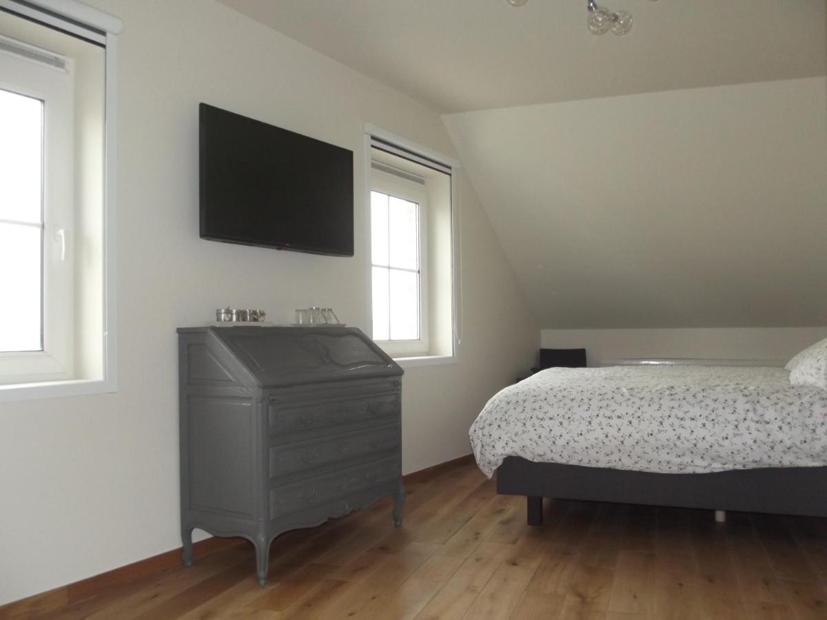 Au Bonheur Frontalier Bed & Breakfast Steenvoorde Exterior foto