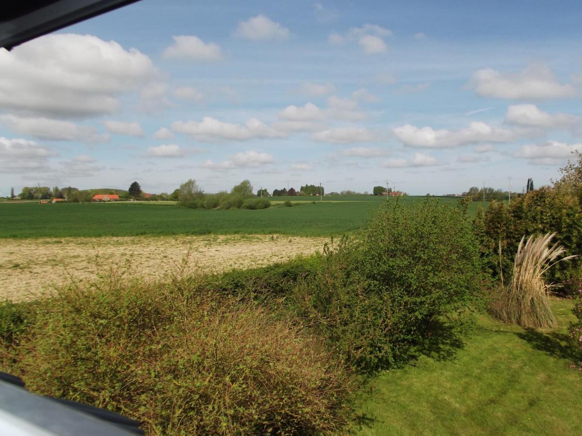 Au Bonheur Frontalier Bed & Breakfast Steenvoorde Exterior foto
