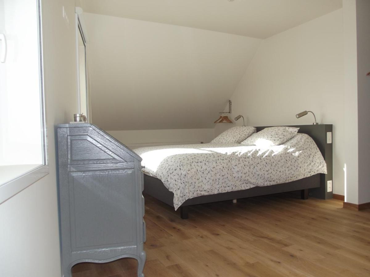 Au Bonheur Frontalier Bed & Breakfast Steenvoorde Exterior foto