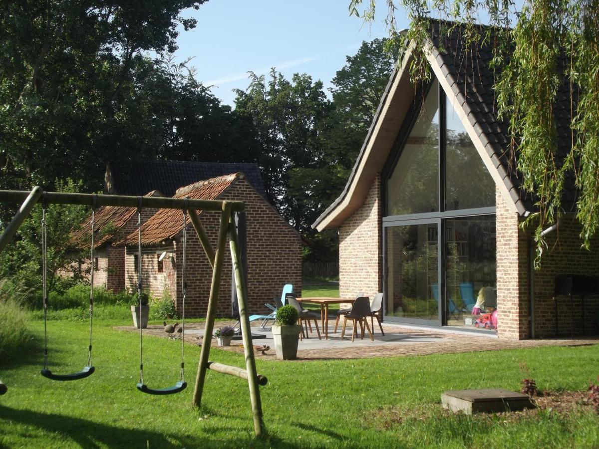 Au Bonheur Frontalier Bed & Breakfast Steenvoorde Exterior foto