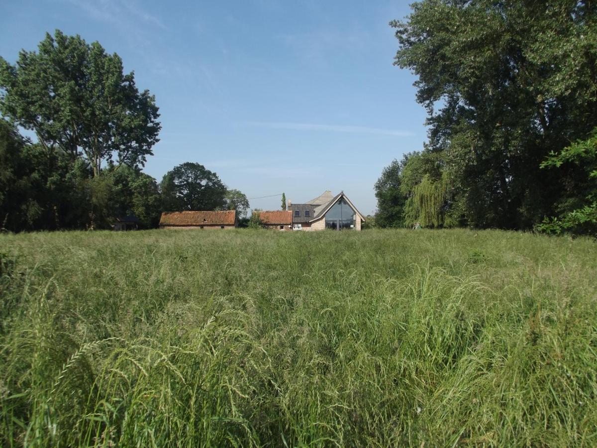 Au Bonheur Frontalier Bed & Breakfast Steenvoorde Exterior foto