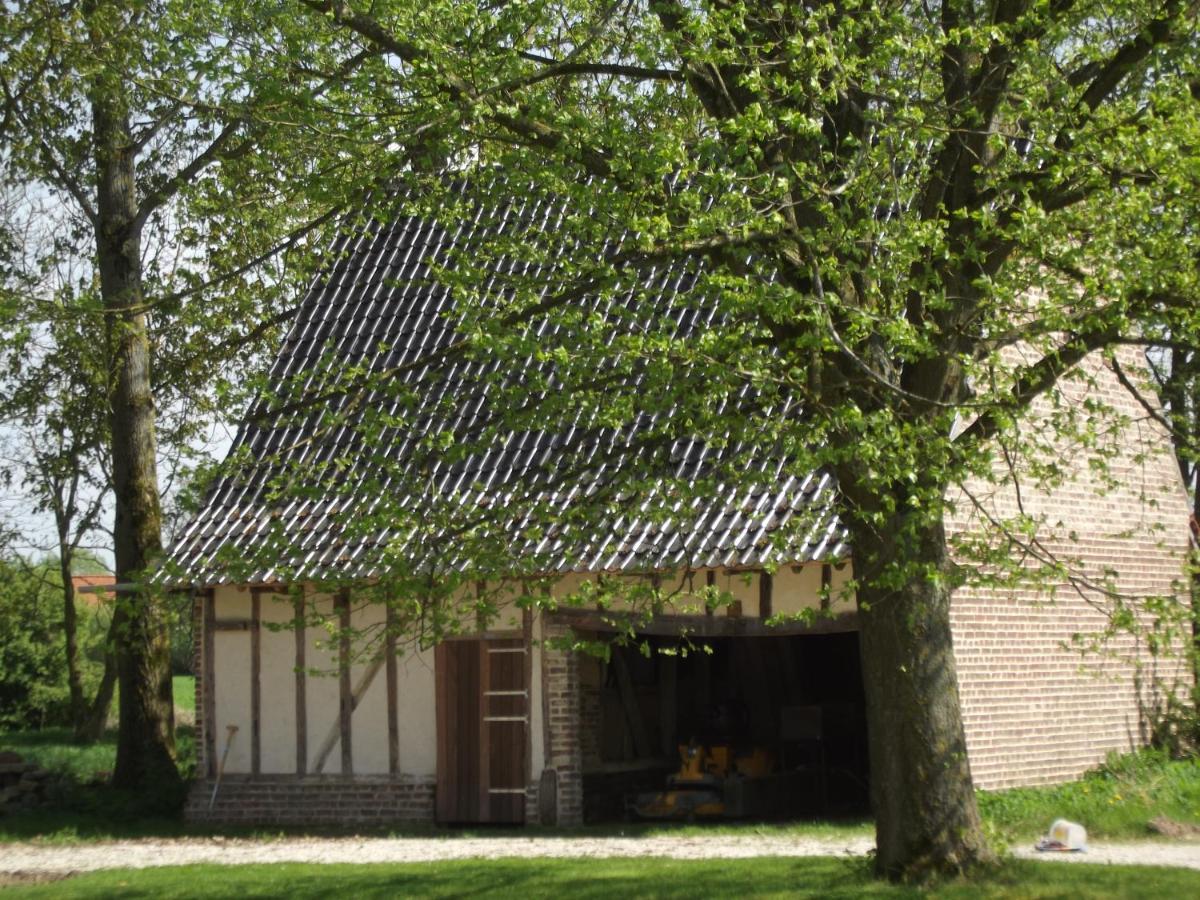 Au Bonheur Frontalier Bed & Breakfast Steenvoorde Exterior foto